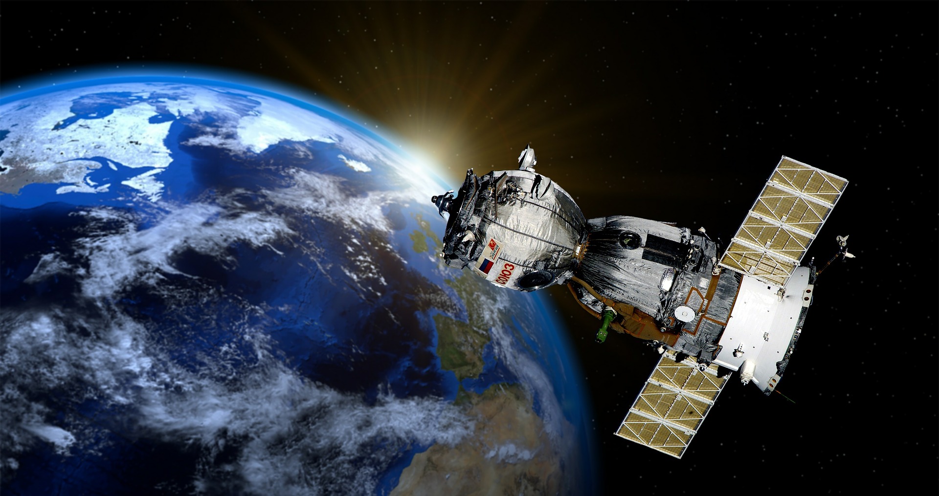 Satellite nello spazio terra