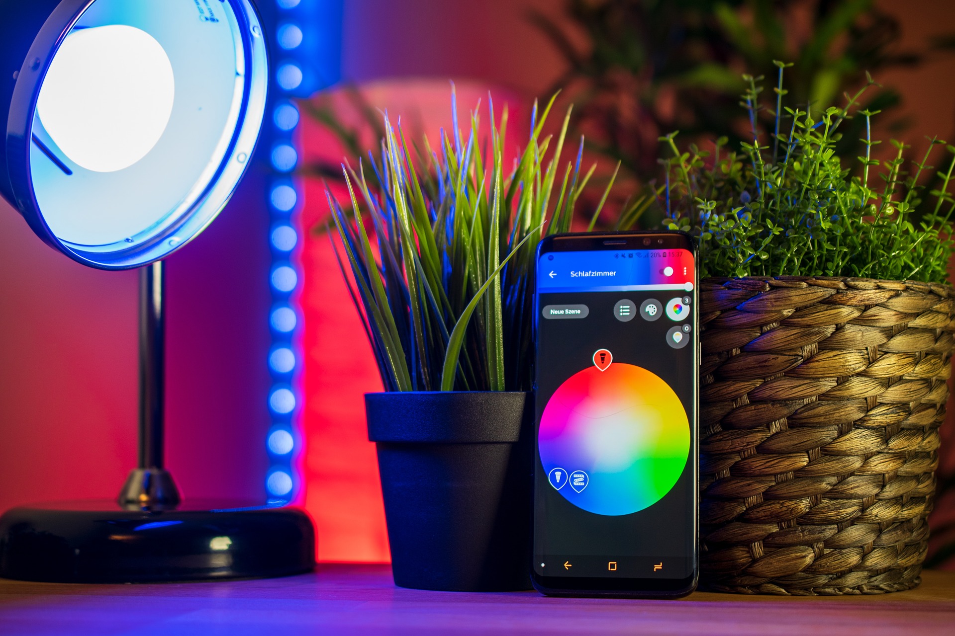 smart home luci sicurezza