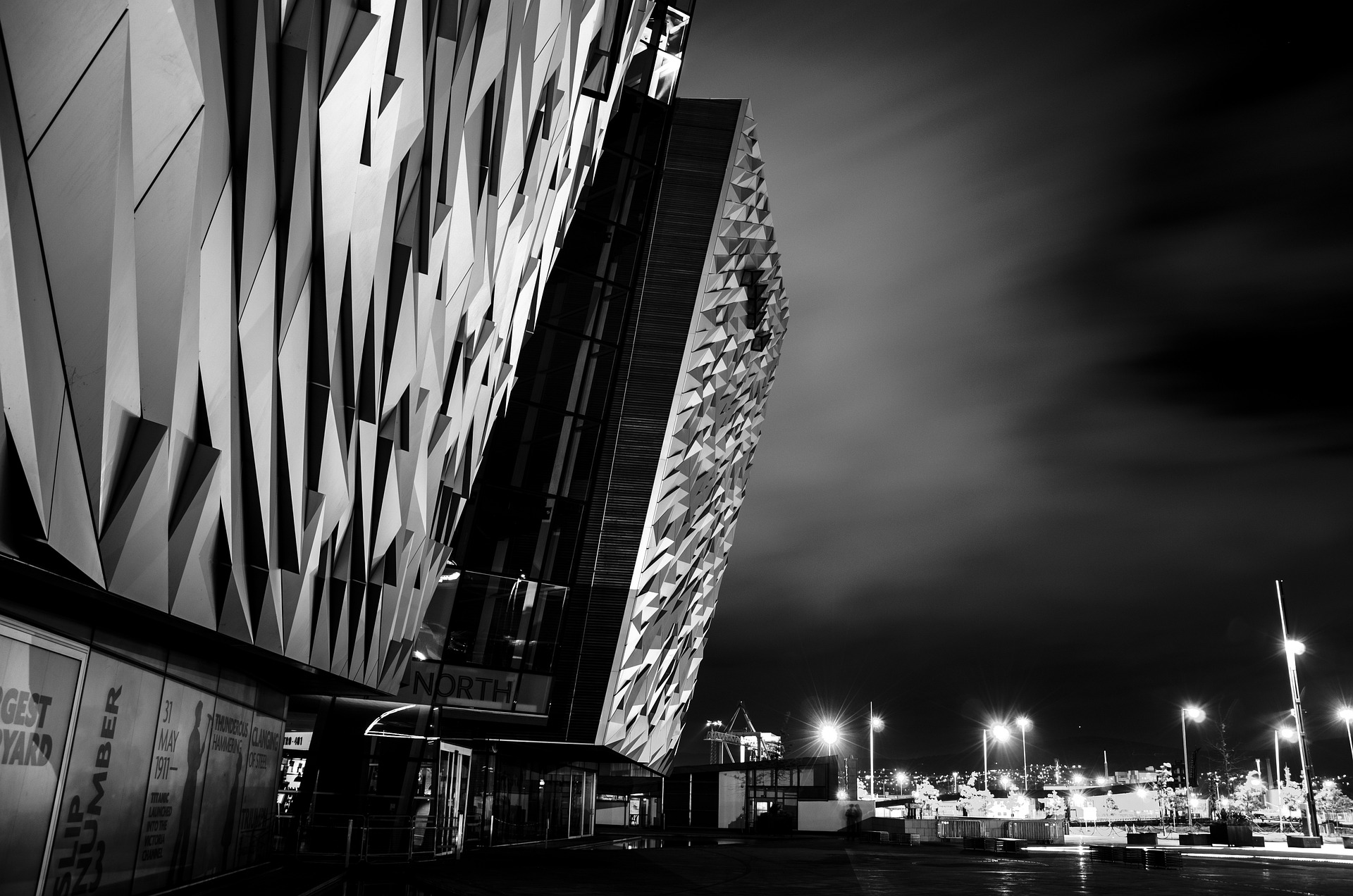 Belfast, capitale dell'Irlanda del nord al centro degli Accordi di Windsor (foto di Stephen su Pixabay)