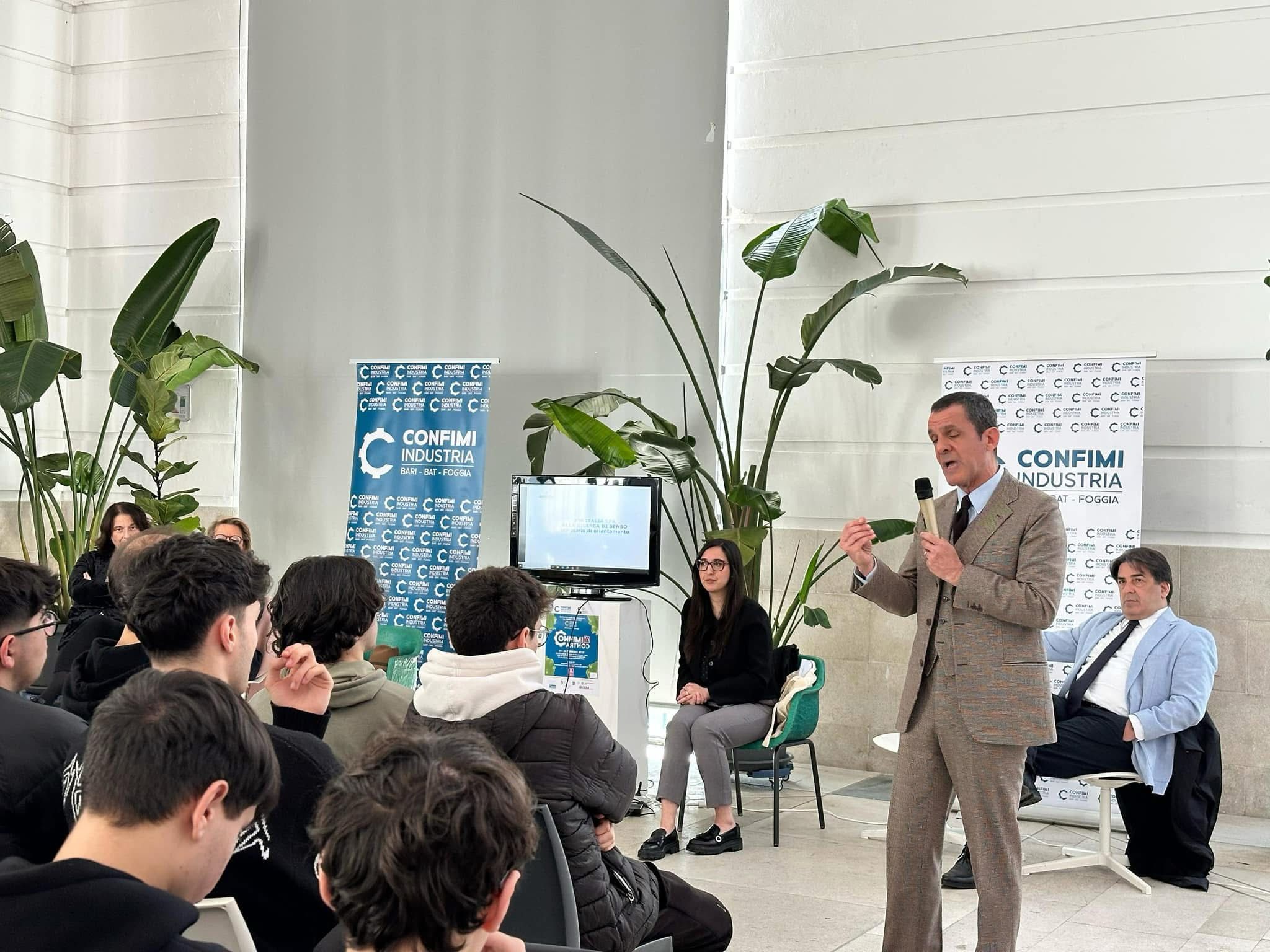 WhatsApp Image 2025 02 26 at 08.29.35 | F-Mag La startup campana Fortress Lab entra in Confimi e apre una sede in Puglia: “Da Sud una spinta importante per l’innovazione nel Paese”